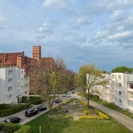 Apartament Z Widokiem Na Zamek Sm Appartamento Malbork Esterno foto